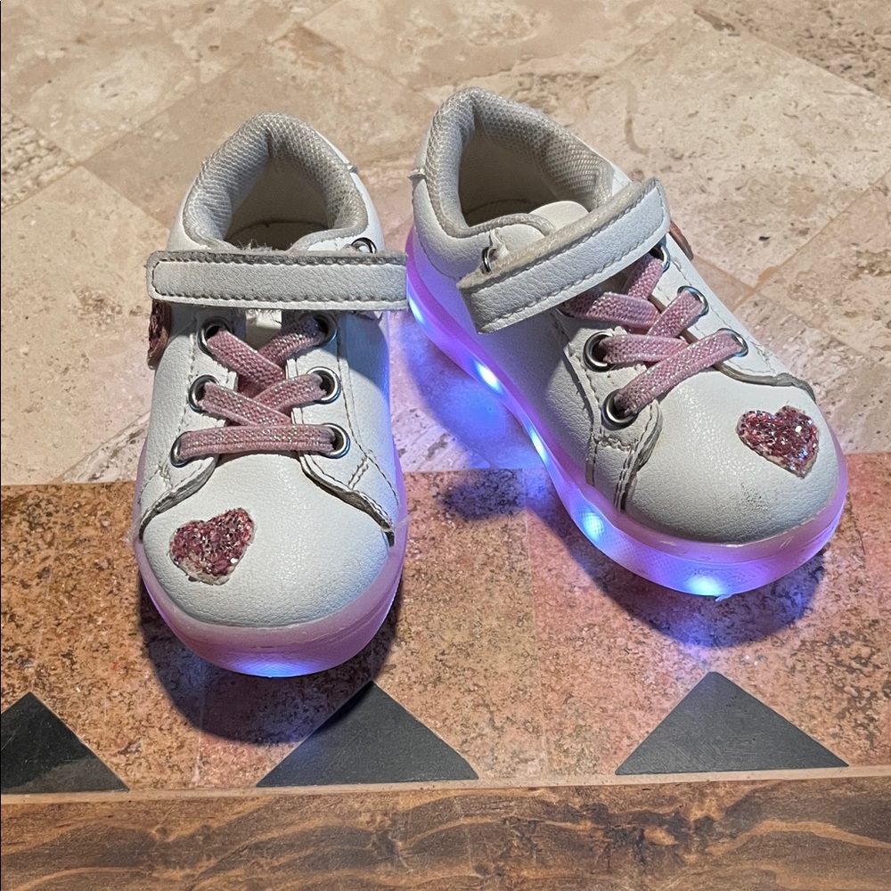Kids Light-Up Heart Sneakers